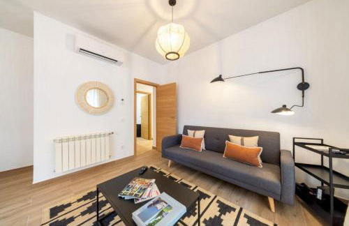 1Bedroom 1bathroom furnished - Rios Rosas - equipped in business area - MintyStay - Foto 1