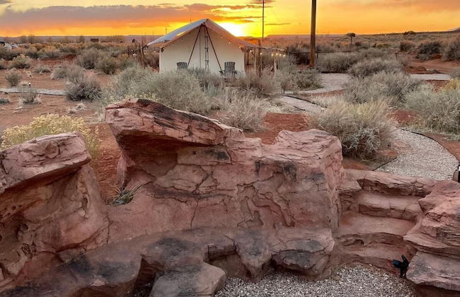 Cozy Glamping Retreat Between Zion & Bryce Canyon - Photo 15