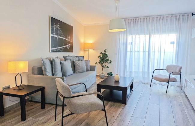 AZZ Sevilla Torre de la Plata - Foto 68