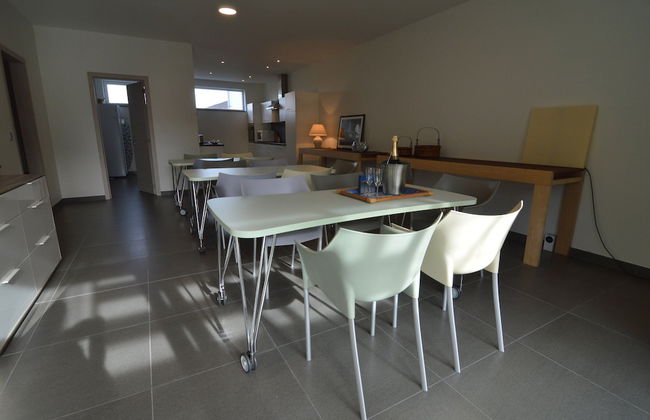 Modern Holiday Home in Zottegem with Hot Tub - Foto 26