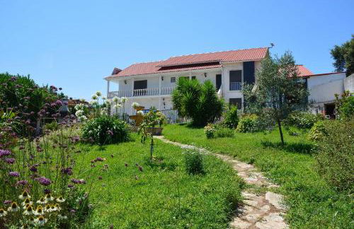 Villa Casa da Rosa, com piscina privada - Foto 1