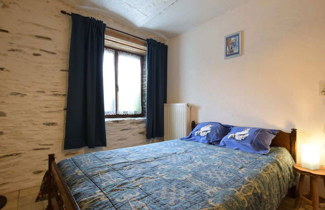 Lovely Holiday Home In Frahan With Terrace - Photo 7