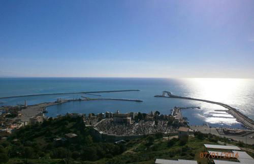 Villetta vista mare con piscina, giardino e parcheggio privato - Foto 58