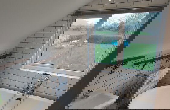 Bluebell House 5 Star Luxury 4 Bdrms and hot tub - Foto 17