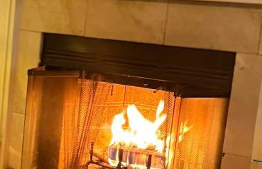 Ultimate Backyard Oasis, Heated Pool, Spa and Lake - Foto 23