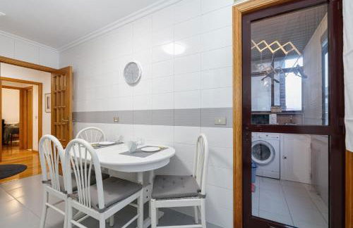 Encantador piso con parking by CABANA Rentals - Foto 4