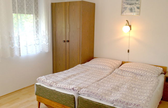 6 bedroom House in Balatonfenyves with garden and terrace - Photo 16