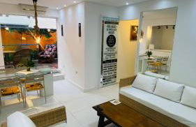 Apartamento com varanda Gourmet na praia da enseada - Foto 41