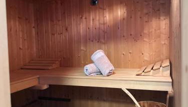 Luxury Wellness Villa mit Schlossblick - Sauna & Whirlpool - Foto 3