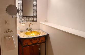 La Bastide de Peyremale, gîtes en Cévennes, piscine, tennis - Foto 2