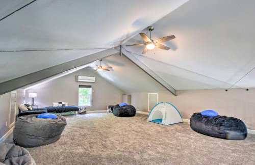 Outdoor Entertainment Space Home in McQueeney - Foto 25