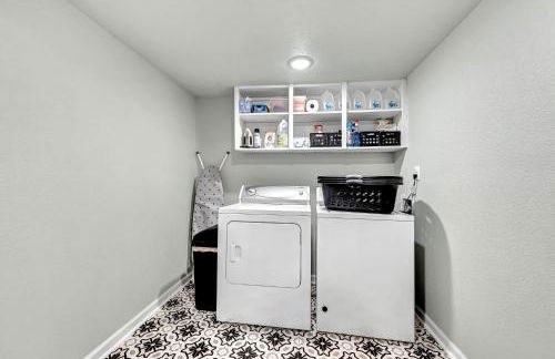 University Place, family stay, practically on JBU campus - Foto 38