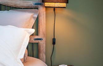 Domaine de Mérins, 10 couchages avec piscine, face à la rivière, à 4km de la plage - Foto 11