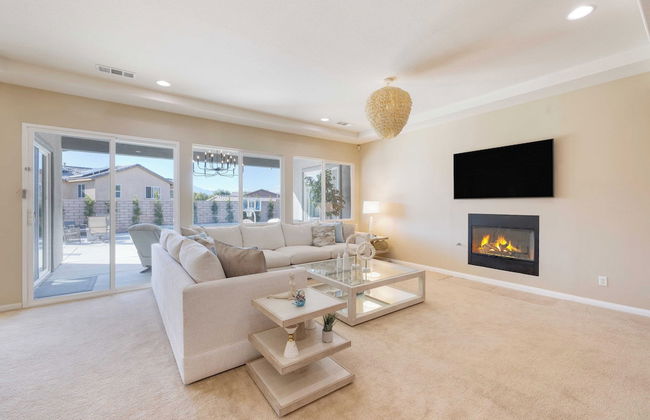 Gated Terra Lago Escape With Private Pool, Hot Tub, Outdoor Kitchen and Lounge - Foto 4