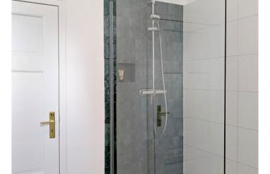 2 Zi Whg zentral, Altbau, renoviert 4P - Buchbar bis 08-25 - Foto 31