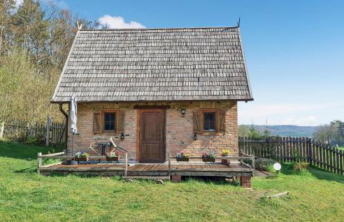 1 Bedroom Awesome Home In Wejherowo - Foto 10