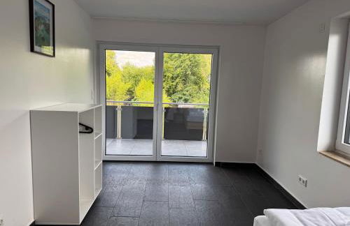T&K Apartments - Wegberg - 4-7 room Apartments - private parking - WIFI - Fully equipped kitchen - Foto 5