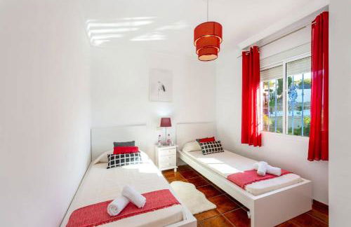 Villa Arantxa by Villa Plus - Photo 15