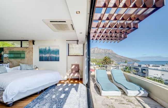 Multi-level Family Villa w Private Pool Views Lions Crest - Foto 41