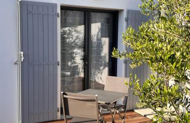 Studio tout confort climatisé avec jardinet, en centre bourg, proche plage, mer, La Rochelle et Chatelaillon - Foto 7