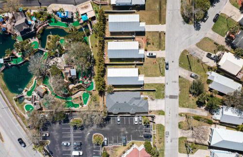 5 Minutes to Beach and Downtown Fire pit Grill - Foto 57