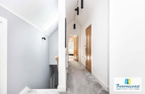 THE HIDE OUT by BOURNECOAST - A Stylishly Furnished Apartment with Parking - FM8444 - Foto 18