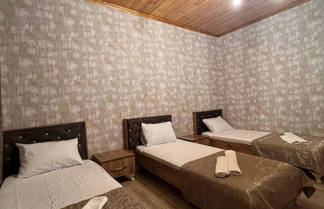 Cozy House With Swimming Pool Near City Center - Foto 3