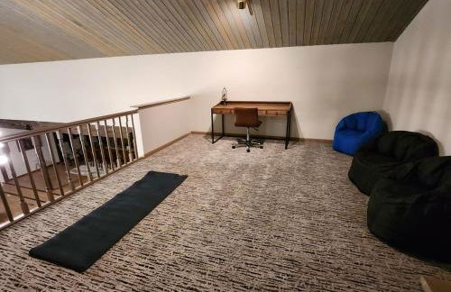 The Gathering Place! Sleeps 24, Lakeview, Game room - Foto 14