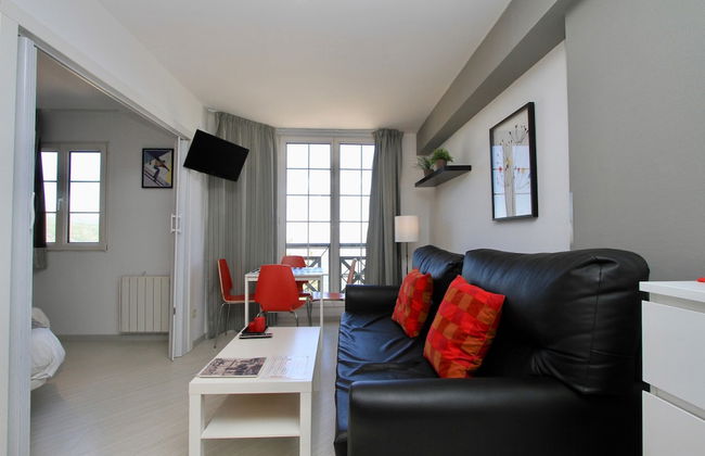 Inside Plaza Sierra Nevada - Foto 15