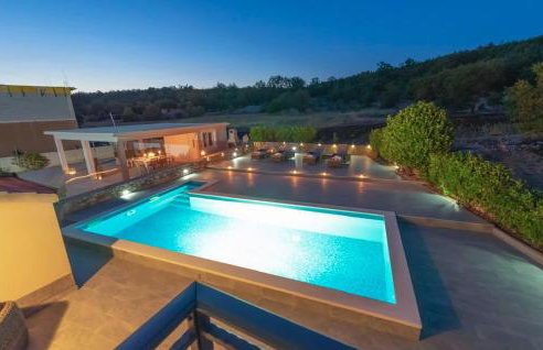 Stunning Home In Ugljane - Foto 1