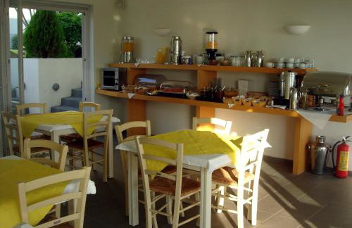 Filoxenia Apartments - Foto 18