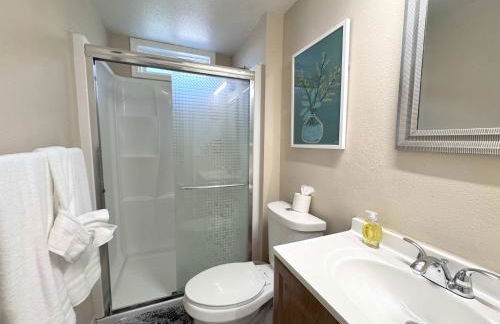 Disneyland Lux Villa 6BR 4BA Mini Golf Arcade Game - Foto 36