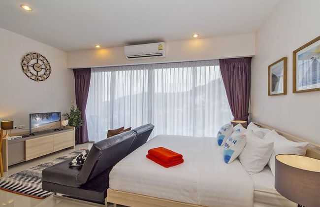 Chic Condo Karon by RESAVA - Photo 2