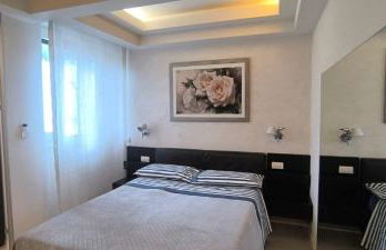 Appartamento incantevole con parcheggio gratuito - Photo 44