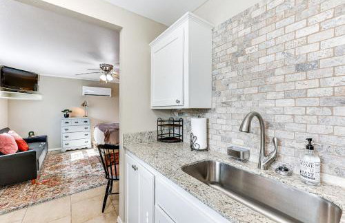 New Blaine Studio - Walk to Lake Dardanelle! - Foto 6