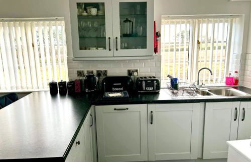 Great location very spacious. Sea and castle view - Foto 49