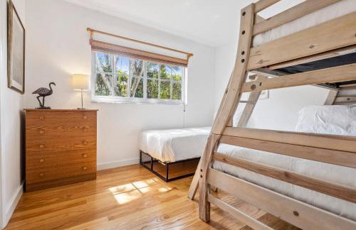 Tranquil Heirloom Hideaway Pool in South Miami - Foto 43