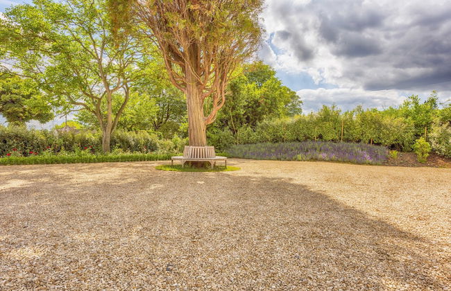 Whitley Coach House - Photo 54