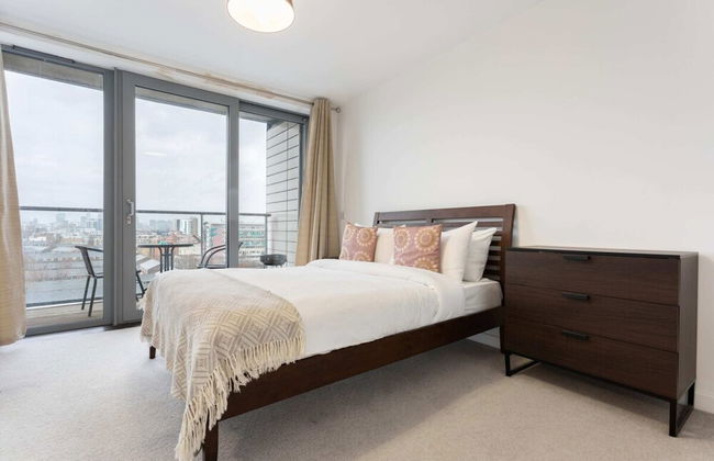 Modern 1 Bedroom Apartment Near Canary Wharf With Balcony - Foto 8