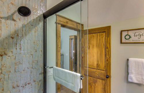 Sip on Deck and Enjoy Views! Mtn Lodge in Glenville - Foto 19