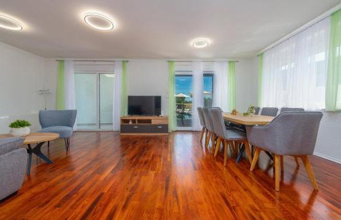 Lovely Home In Debelo Brdo With Sauna - Photo 5