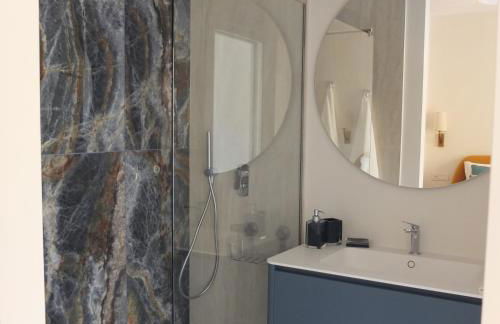 F&M House - Photo 55