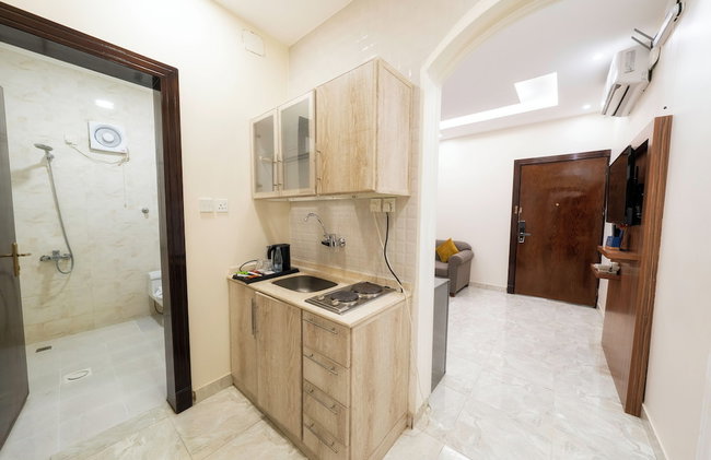 Al Qasr Hotel Suites - Al Iskan District - Photo 9