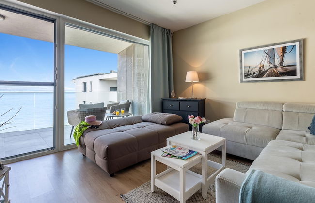 Lakefront Elegant Condo Lela - Foto 6