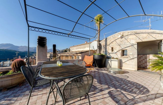 JOIVY Astonishing Sea View Apartment in Verezzi - Foto 46