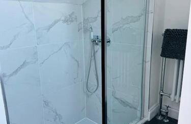 The Old Workshop at Hollins Lodge - Foto 13