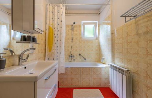 Beautiful Apartment In Pazin With Wifi - Foto 21