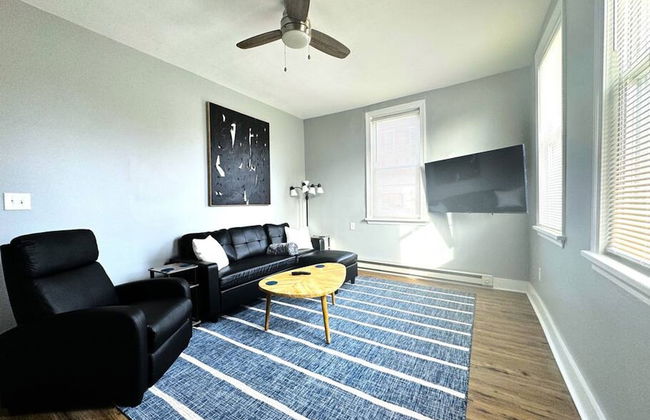 Modern Cozy Unit With King Bed - Foto 1