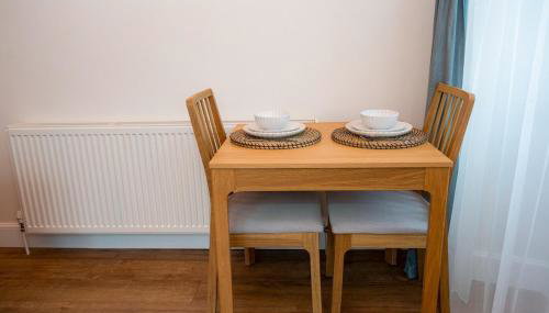 West Lodge, High Street - Foto 5