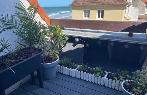 DUPLEX AVEC JACUZZI vue imprenable sur la baie de Wissant - Foto 13